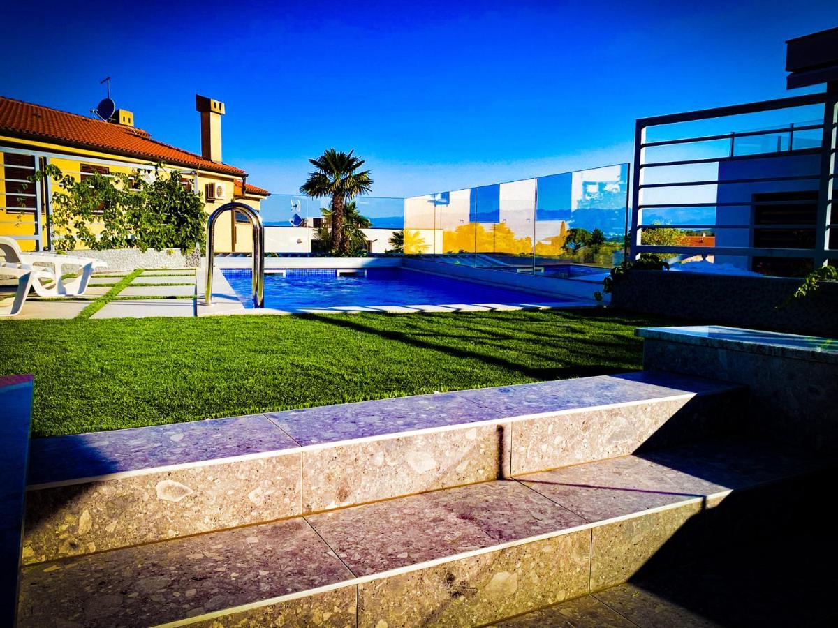 Villa Mirno More Apartments Malinska Luaran gambar