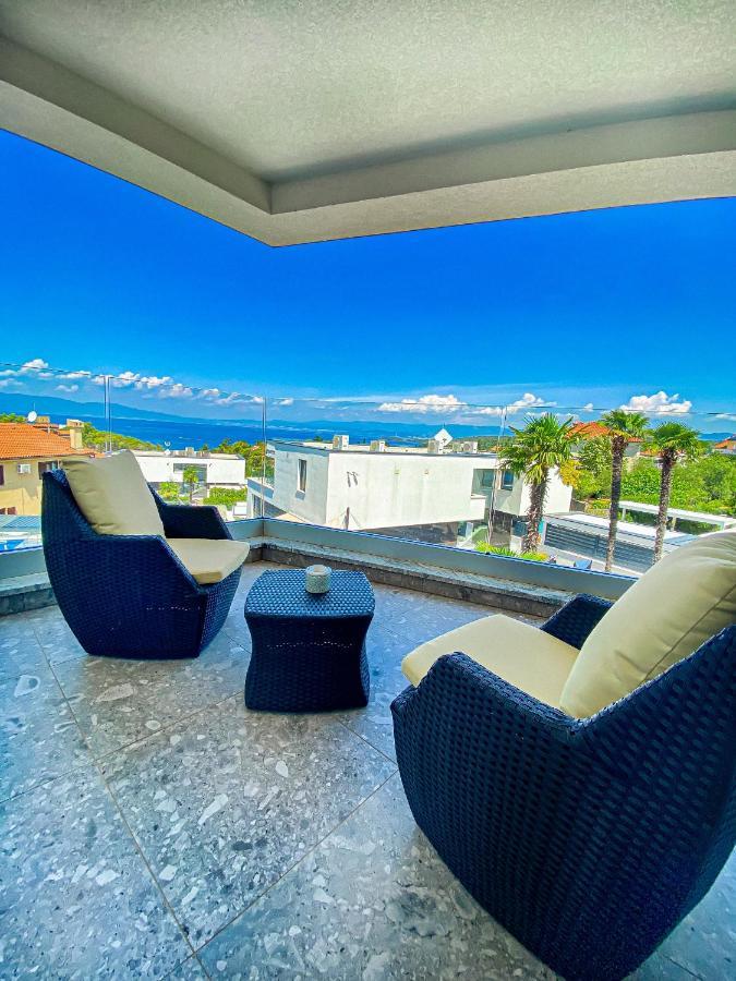 Villa Mirno More Apartments Malinska Luaran gambar